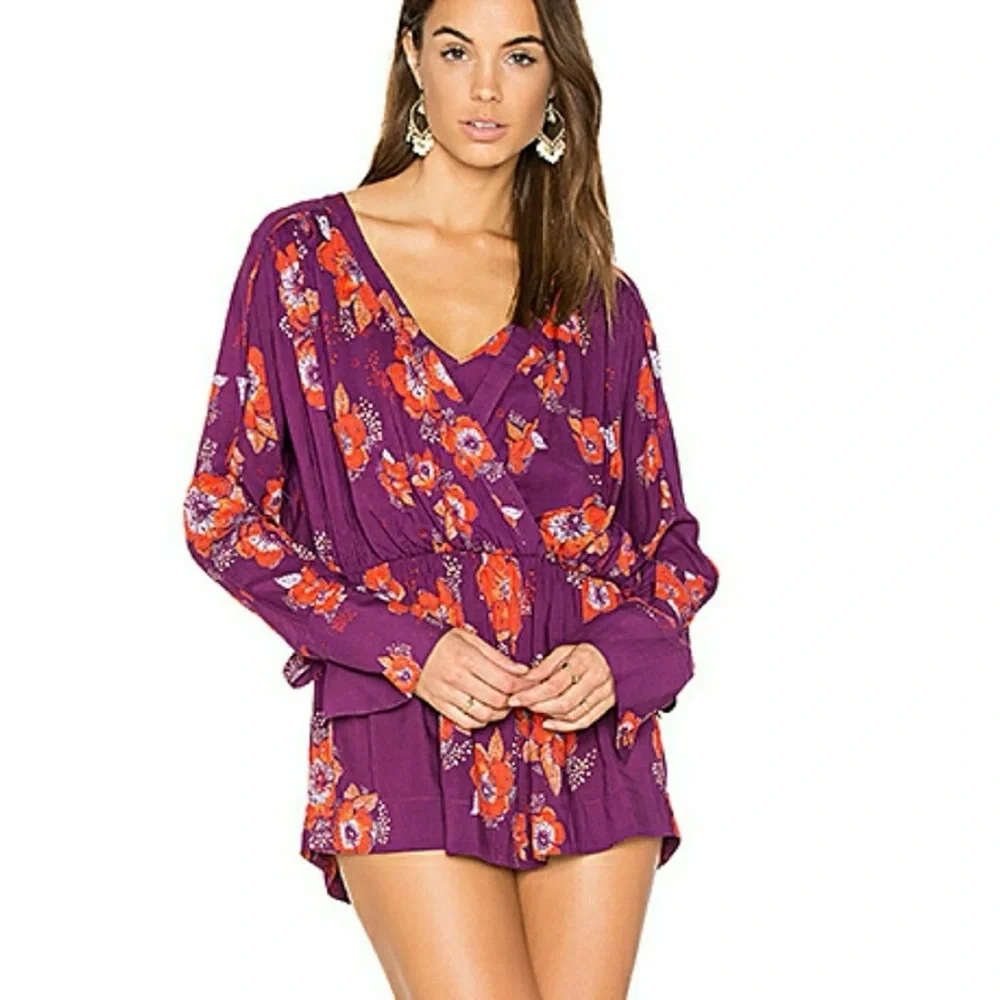Free People Tuscan Dream Floral Plum Tunic Blouse Size M - Picture 1 of 7
